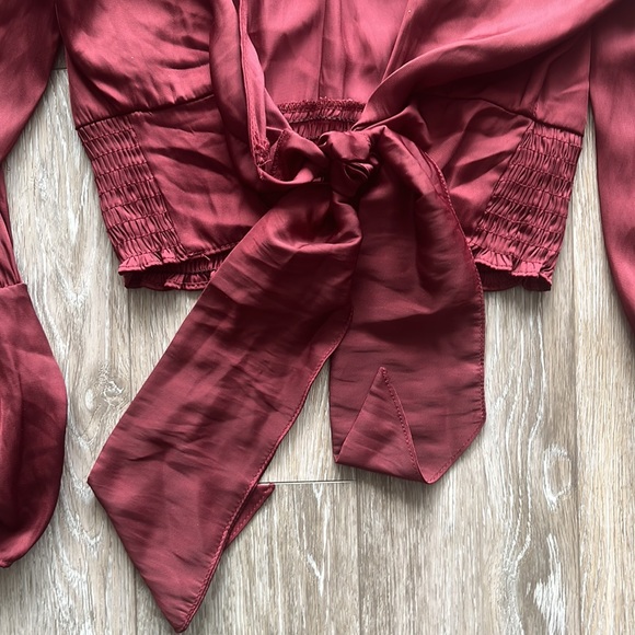 ZARA OPEN BACK CROPPED BLOUSE - Picture 8 of 9